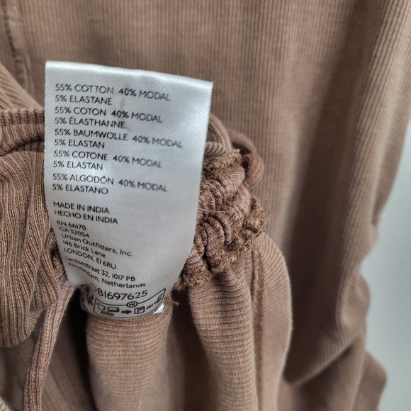 Anthropologie Pilcro Ruched Square-Neck Tank Blouse Top - Picture 7 of 7